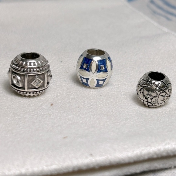 Brighton Misc Beads Spacers Lot of 3 Silver Plated Crystals Blue Enamel - Picture 1 of 12